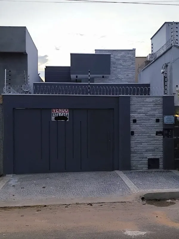 Vendo linda casa NOVA na 509 sul (ARSO 54) Palmas-TO. Terreno 180 M2Área constru...