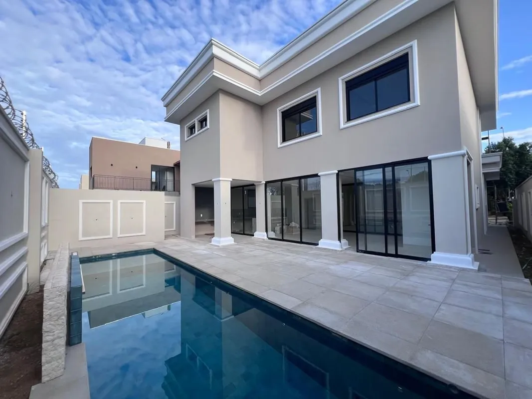 Mais que uma casa, esse é um lar pensado para viver bem, receber amigos e constr...