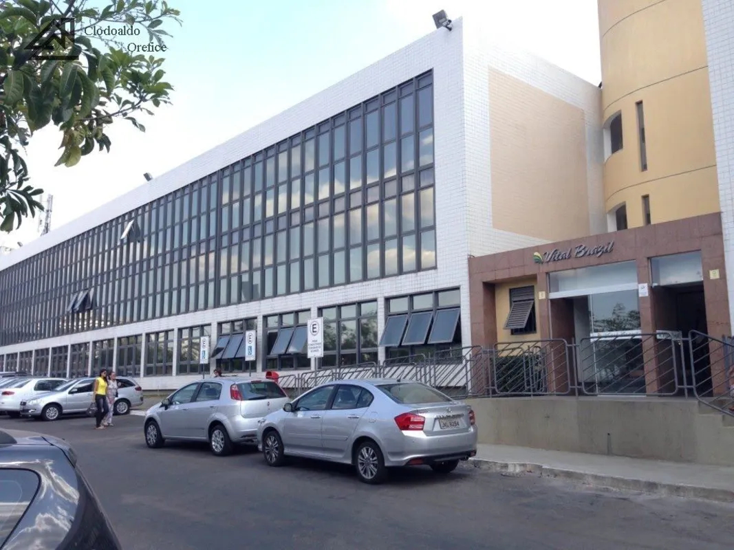 Descubra a oportunidade perfeita para investir em um espaço comercial no coração...