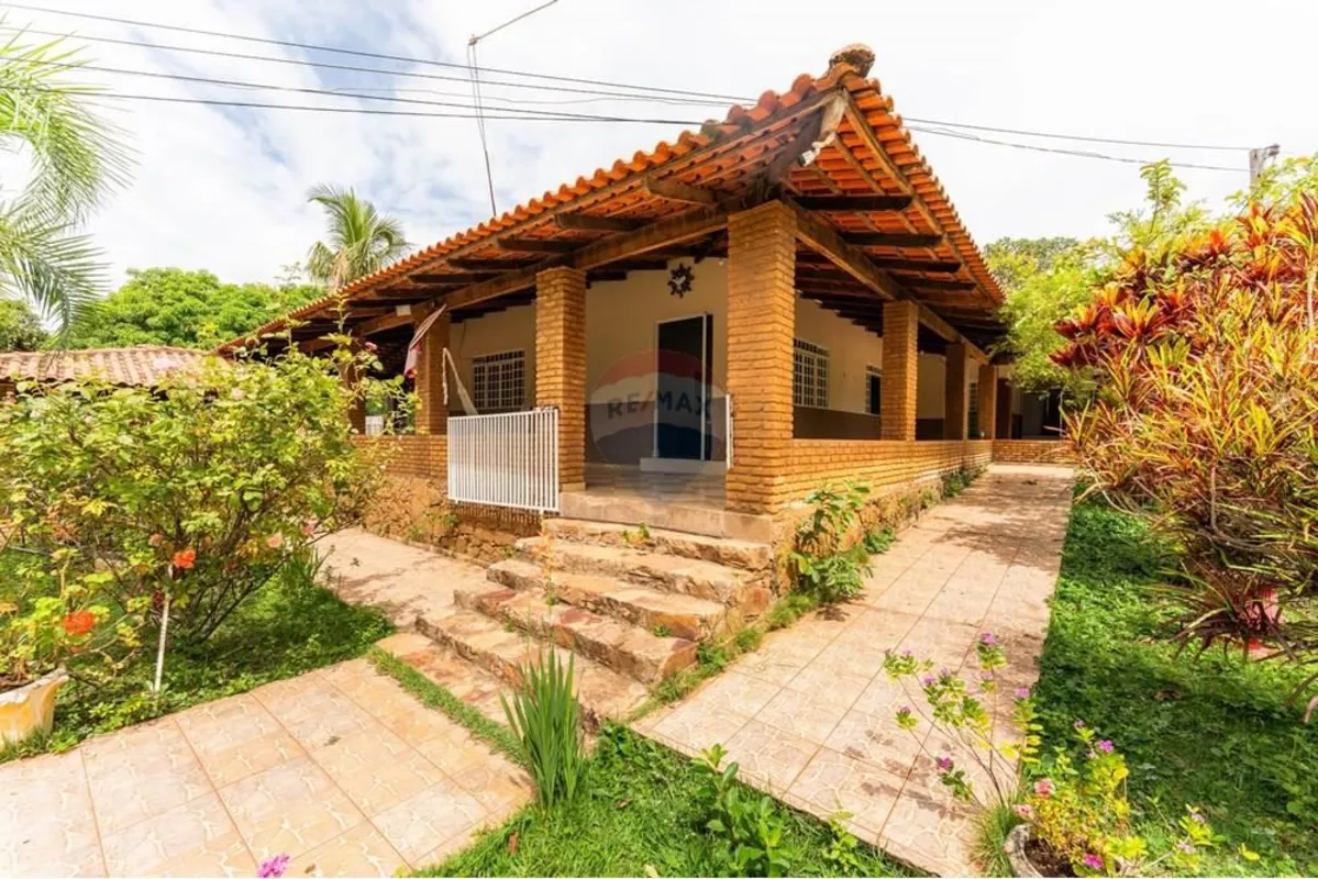 RE/MAX Prime vendeSítio do Bazé, localizado na DF-230, km 15 (8,5 km da Lotérica...