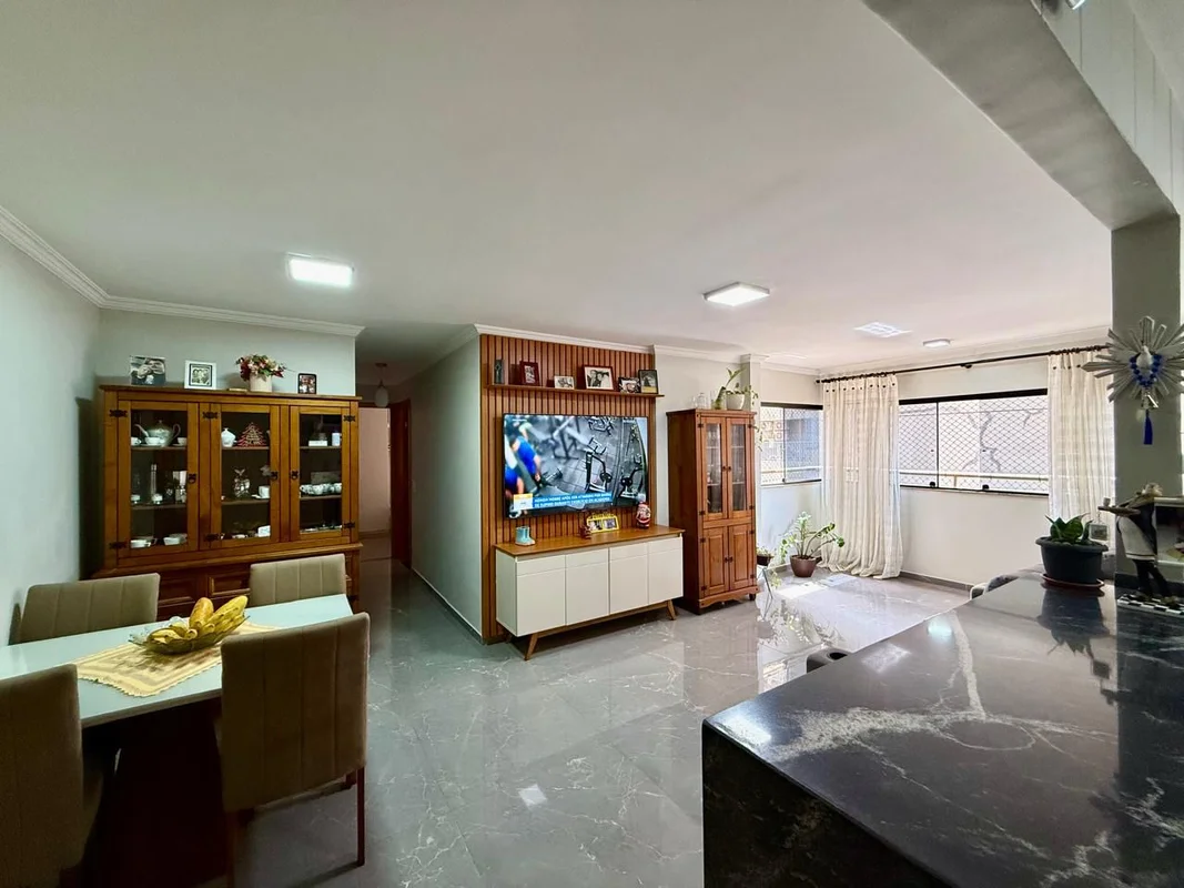 Apartamento de 2 quartos com suíte + DCE no Residencial Lucena Roriz – Águas Cla...