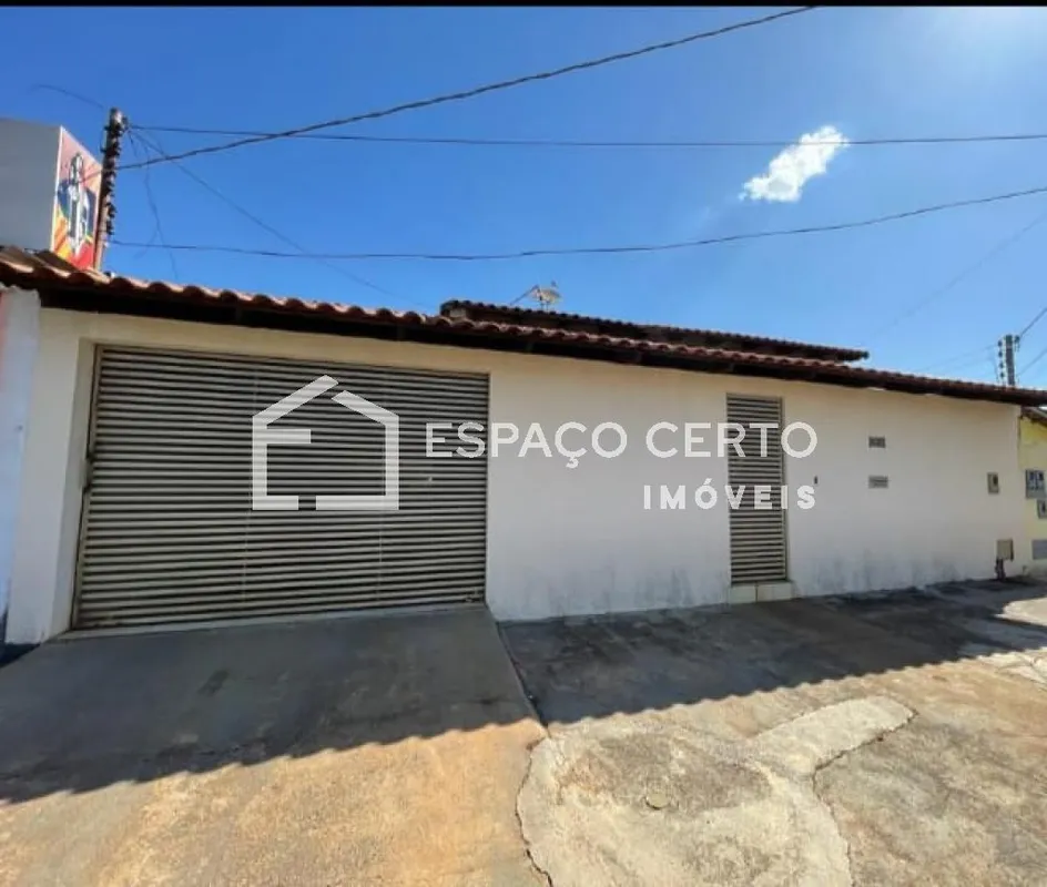 Excelente casa à venda no Setor Rio Formoso, com 360 m² de área construída. Poss...