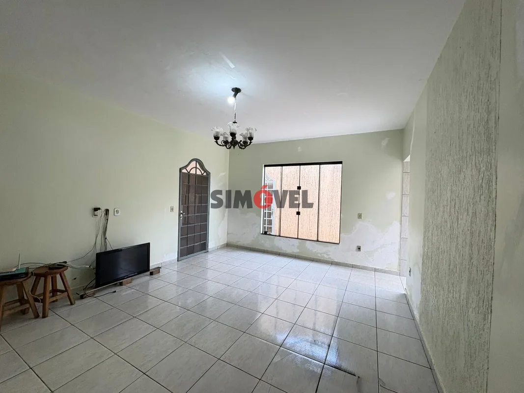 QNM 36, 250m², 2 casas na laje, 4 quartos, suíte - R$: 590.000 - Aceita Financia...