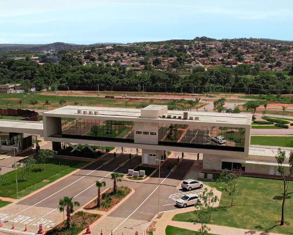 Lote de Esquina a Venda no Plateau D’or – Pronto para construir – Condomínio pro...