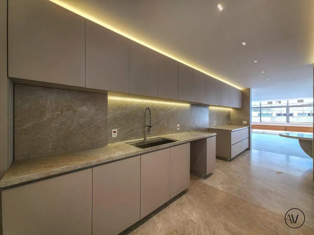 SQS 309 | Apartamento exclusivo à venda, uma das quadras mais tradicionais, arbo...