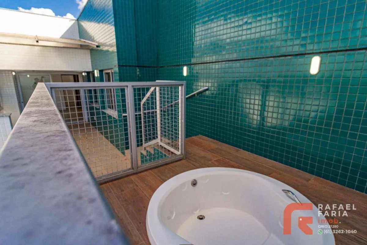 RAFAEL FARIA Imob., vende exclusiva cobertura linear de 2 quartos sendo uma suít...