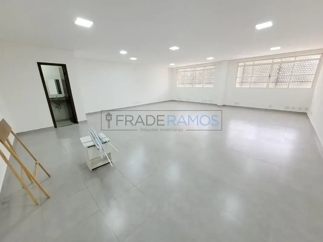 Sala Comercial para Locação no Setor Bueno Av. S-1 (continuação da Av. 85)Excele...