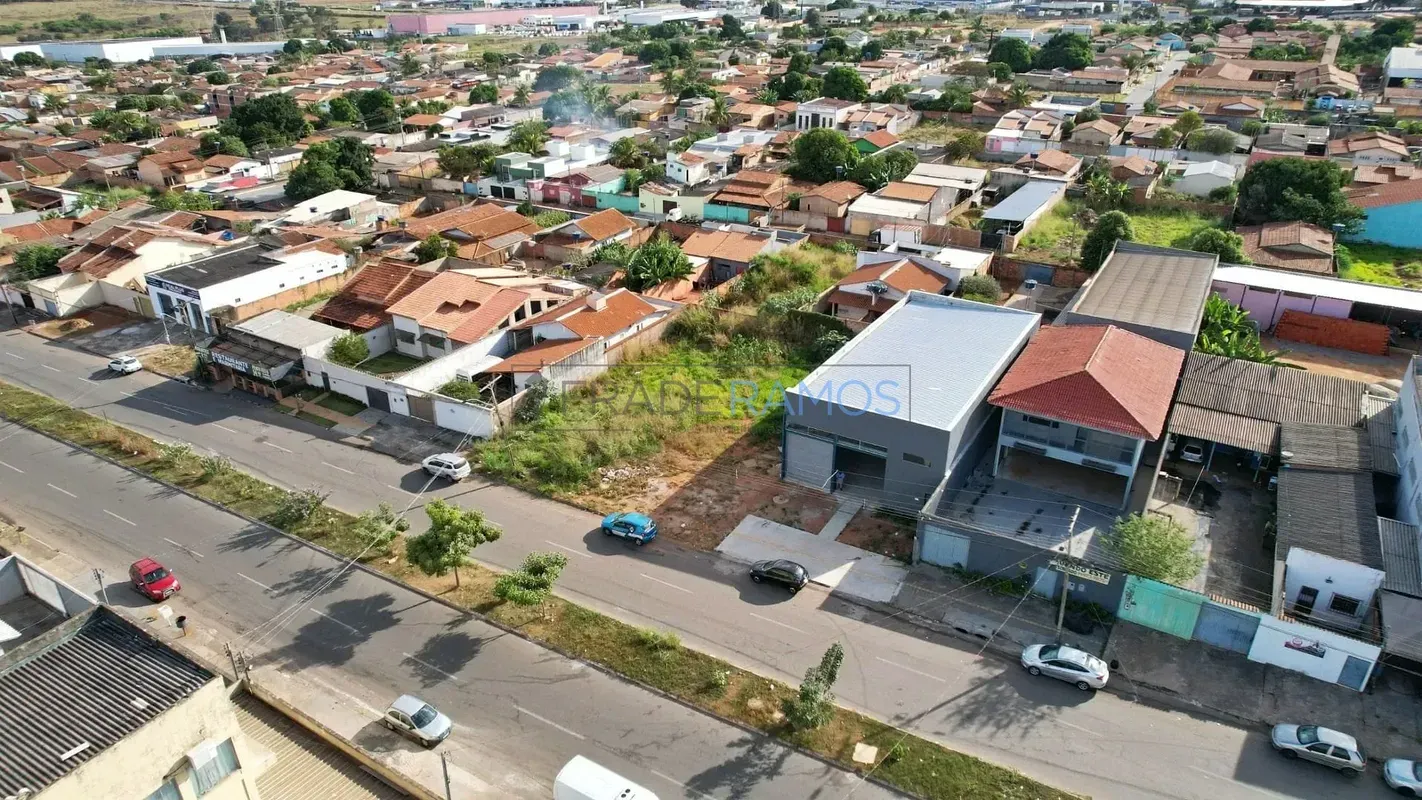 Primeira locação Galpão novo no Retiro dos Bosques Aparecida de GoiâniaGalpão no...