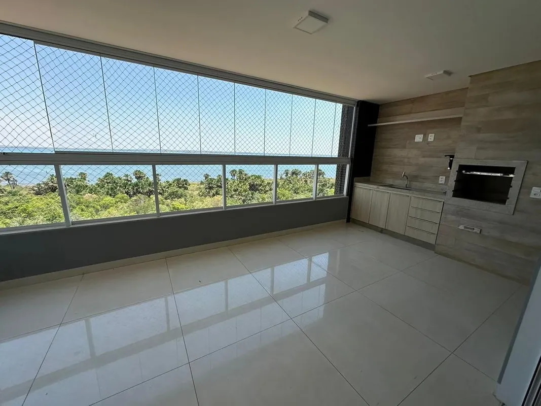 Exclusividade e Vista Deslumbrante para Lago!Descubra o ápice do luxo e do confo...