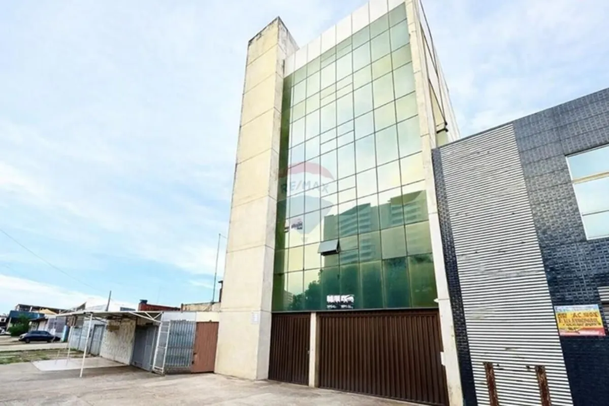 QNN 19 Prédio Comercial 1.269,63m² áreal total 22 salas elevador garagem 8 carro...