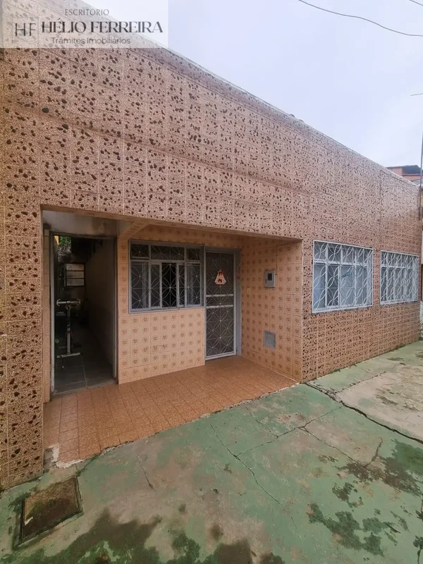 Ótima casa na quadra 22, melhor localização do Gama Leste. Esta casa se encontra...