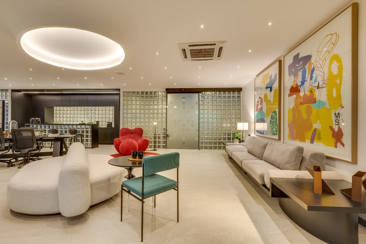 Apartamento no Gyro Cidade Opus, empreendimento de uso misto localizado na divis...