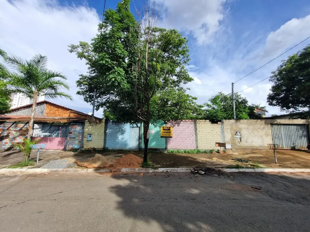 Excelente lote à venda na Rua Cananeia, com área total de 420 m², medindo 12 met...