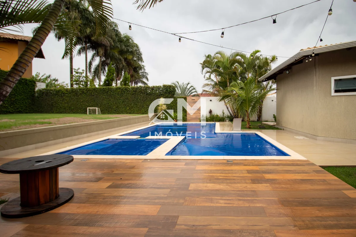 A GM Imóveis vende casa no Condomínio Vivendas Lago Azul, Sobradinho/DF.ACEITA F...
