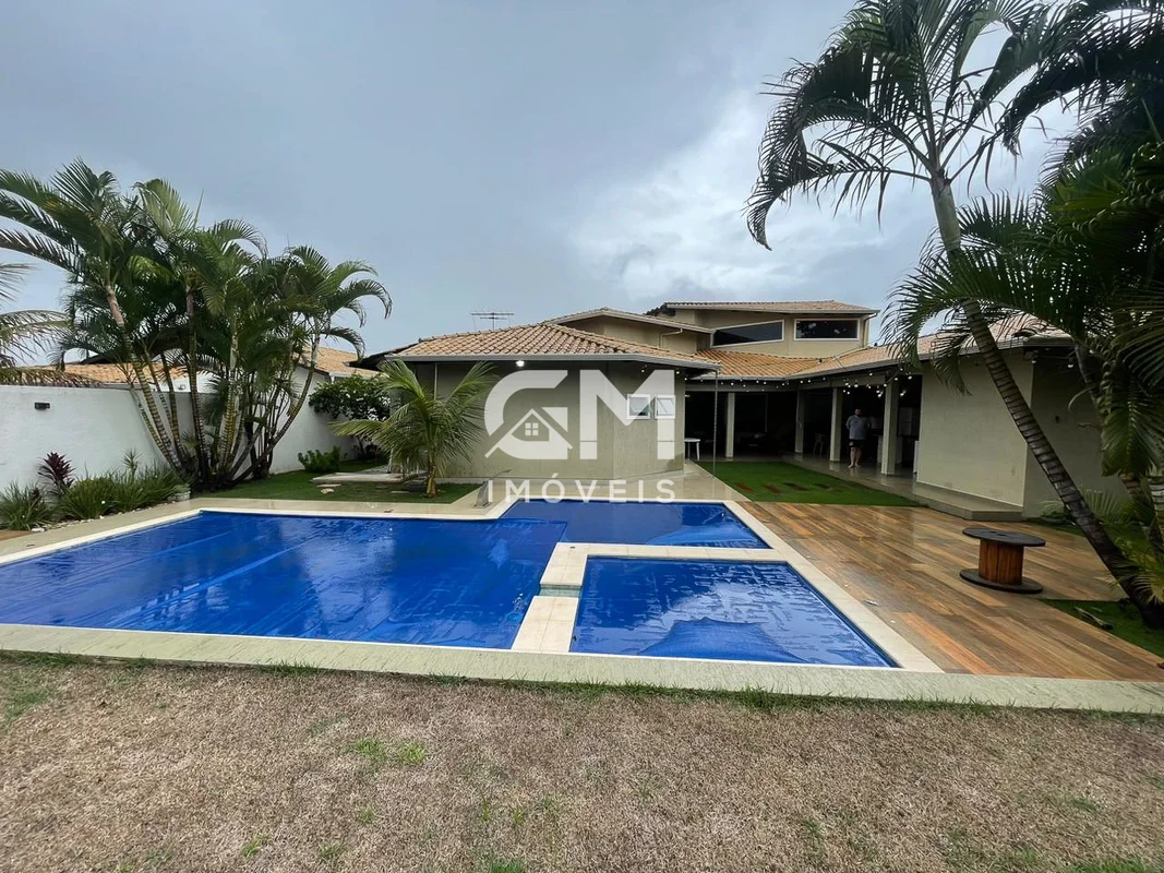 A GM Imóveis vende casa no Condomínio Vivendas Lago Azul, Sobradinho/DF.ACEITA F...