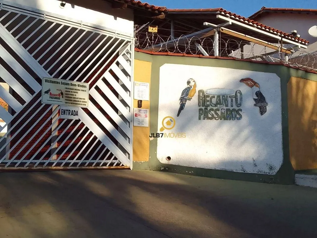 OPORTURNIDADE!!! CASA DE CONDOMÍNIO MOBILIADO À VENDA !!!!Descubra uma excelente...