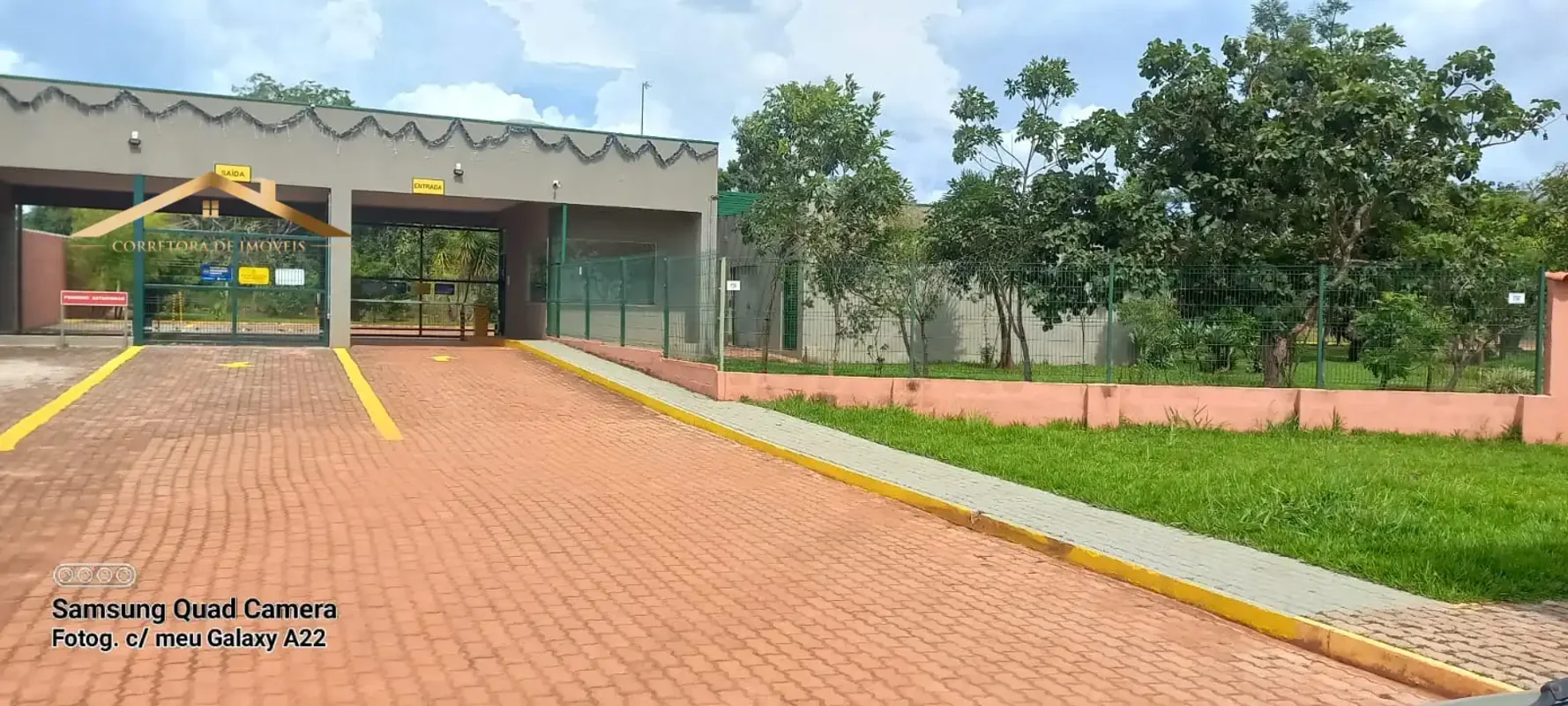 O refúgio que você sempre sonhou está aqui! Já pensou em construir sua casa em u...