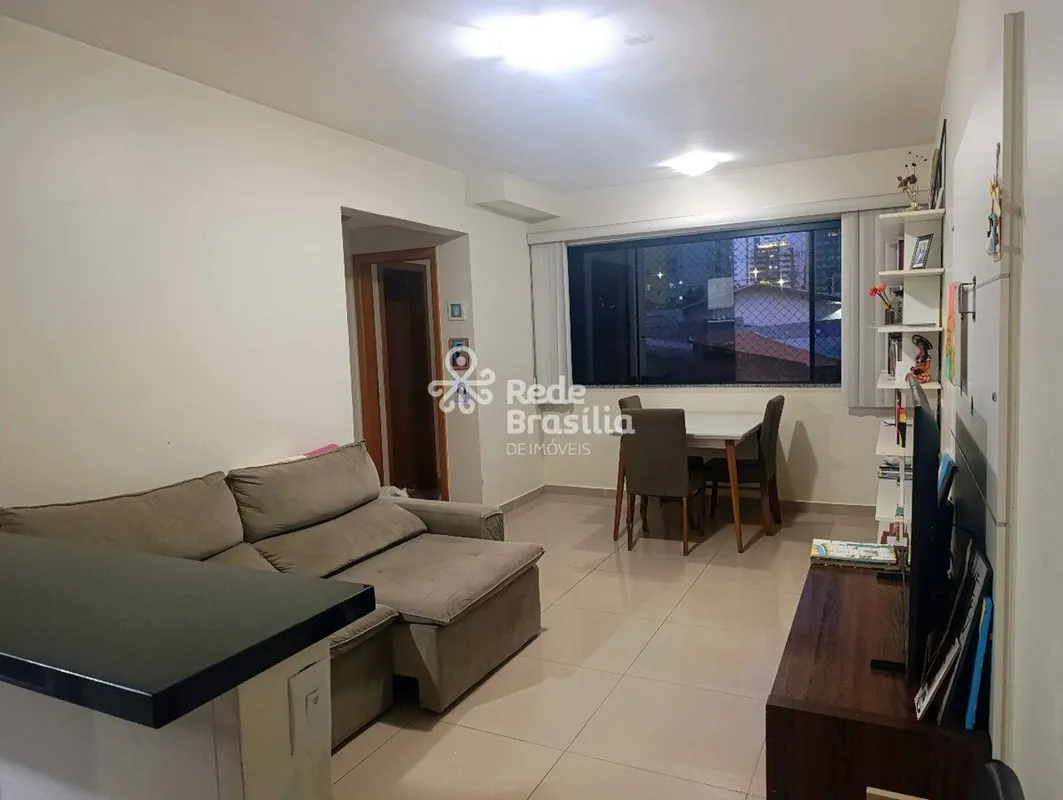 Vendo apartamento próximo a 3ª saída de Águas Claras, nascente, reformado.Este a...
