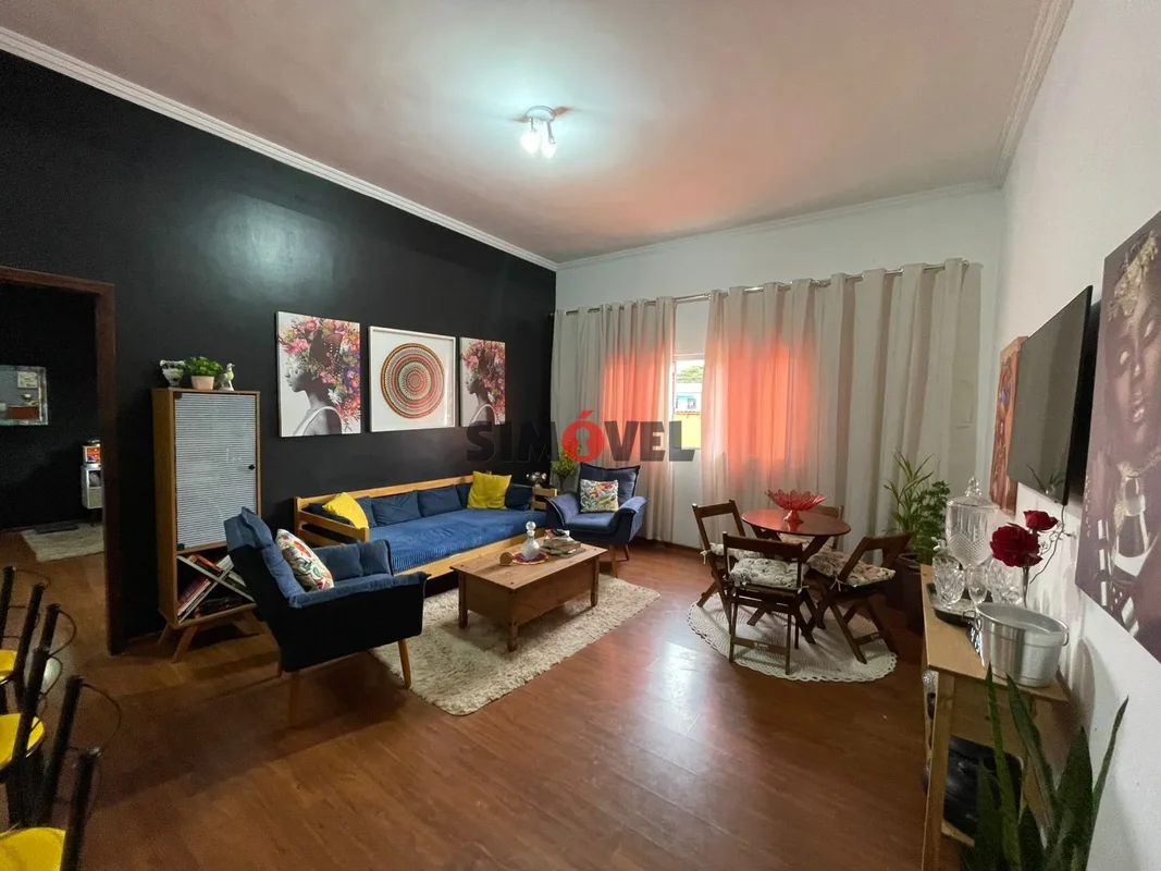 QNM 36, casa de 359m², 5 quartos, 2 suítes, piscina, churrasqueira, sauna - R$: ...