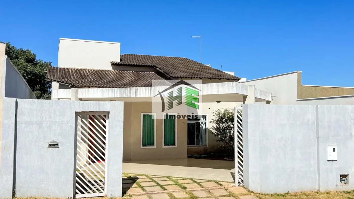 Excelente casa no Jockey em condomínio fechado (QUITADA E ESCRITURADA)Casa com:*...