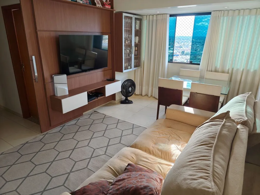Apartamento com 03 quartos, sendo 01 suÃ­te, todos com armÃ¡rios planejados, sal...