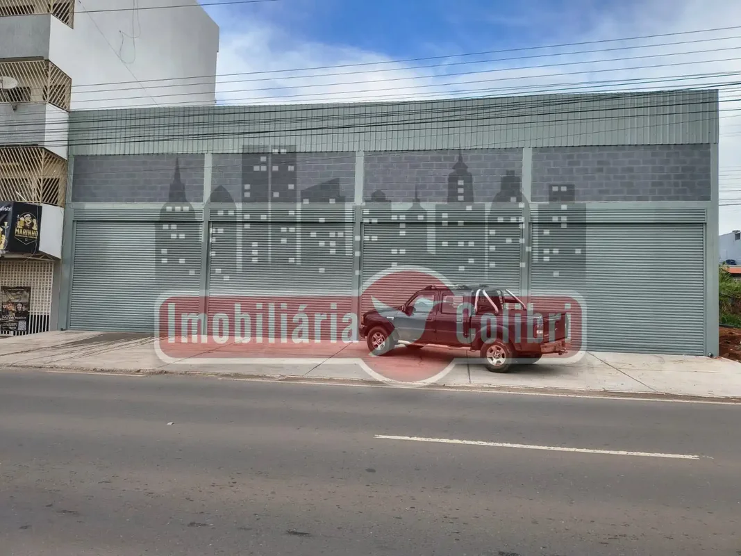 TRAGA SEU NEGOCIO PARA O CENTRO DA CIDADEEXCELENTE GALPÃO NOVO, COM 200M2 INTERN...