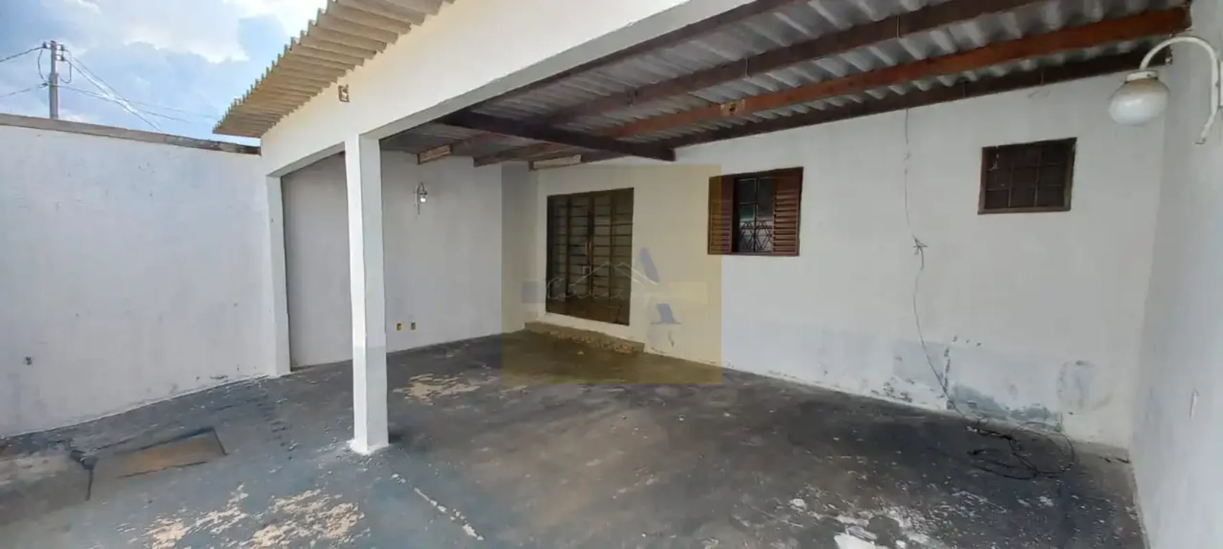 CASA NA 804 RECANTO DAS EMASR.A corretagem oferece a VOCÊ cliente especial, está...