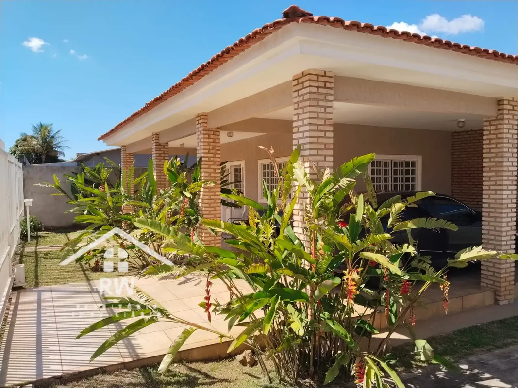 Oportunidade única: Casa de 4 quartos no prestigiado Condomínio RKEsta casa térr...