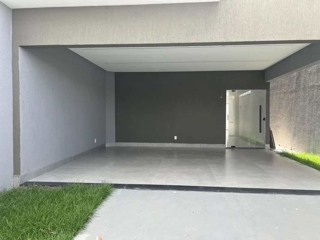 Sobrado à venda em Goiânia, no bairro Jardim Atlântico. Com 210 m²3 quartos, tod...