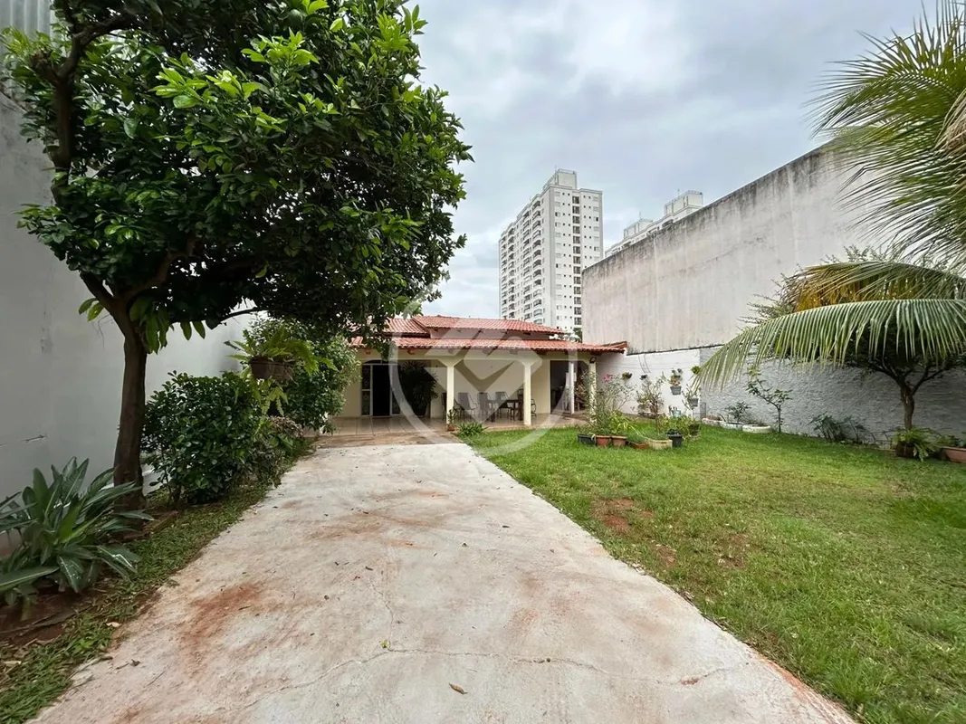 ? CASA TÉRREA – SETOR SUDOESTE?? Rua Luiz de Matos, Qd. 190, Lt. 07Setor Sudoest...