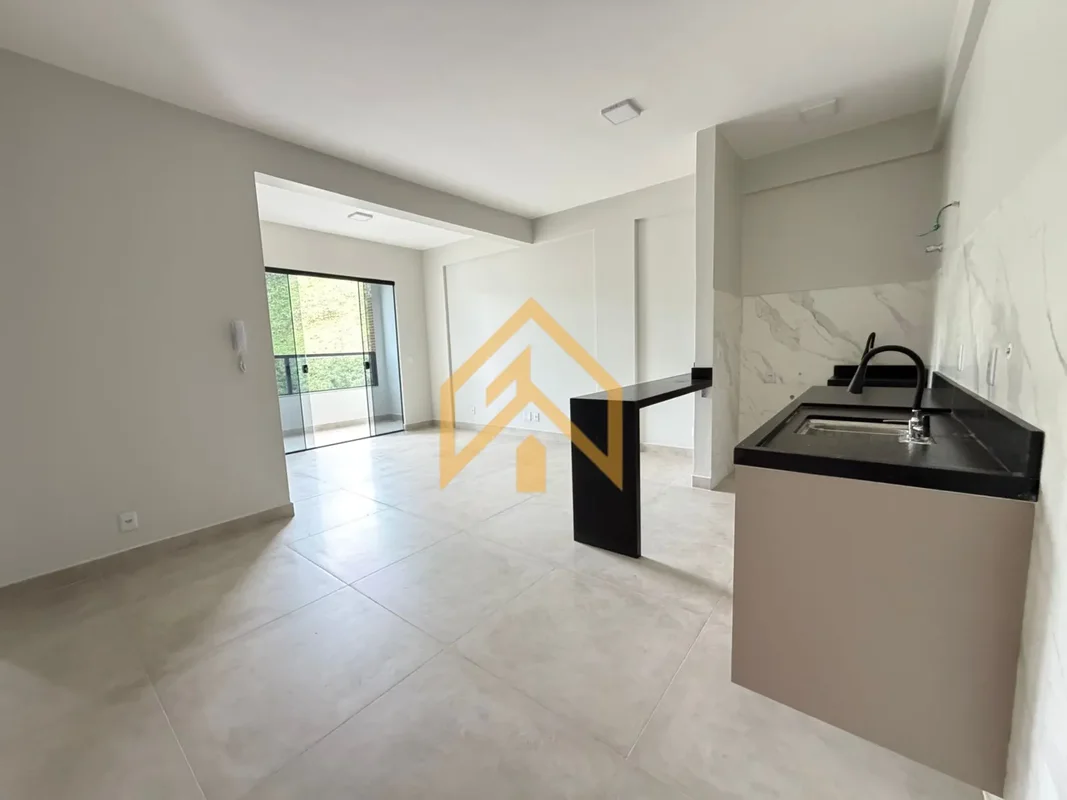 Apartamento com planta funcional e ambientes bem distribuídos, ideal para quem b...
