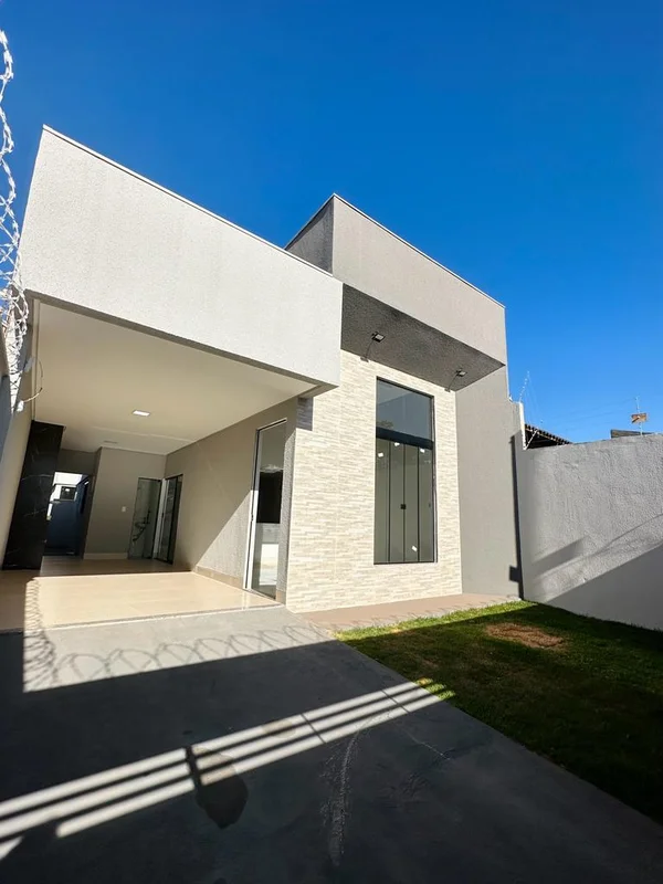 ?? Casa à venda no Jardim Veneza – Aparecida de GoiâniaSeu novo lar está aqui! C...