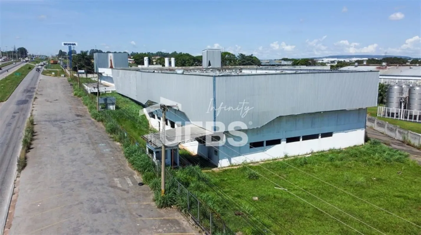 COD U-0024900 - Galpão a venda na localizado na BR 153 em Aparecida de Goiânia. ...