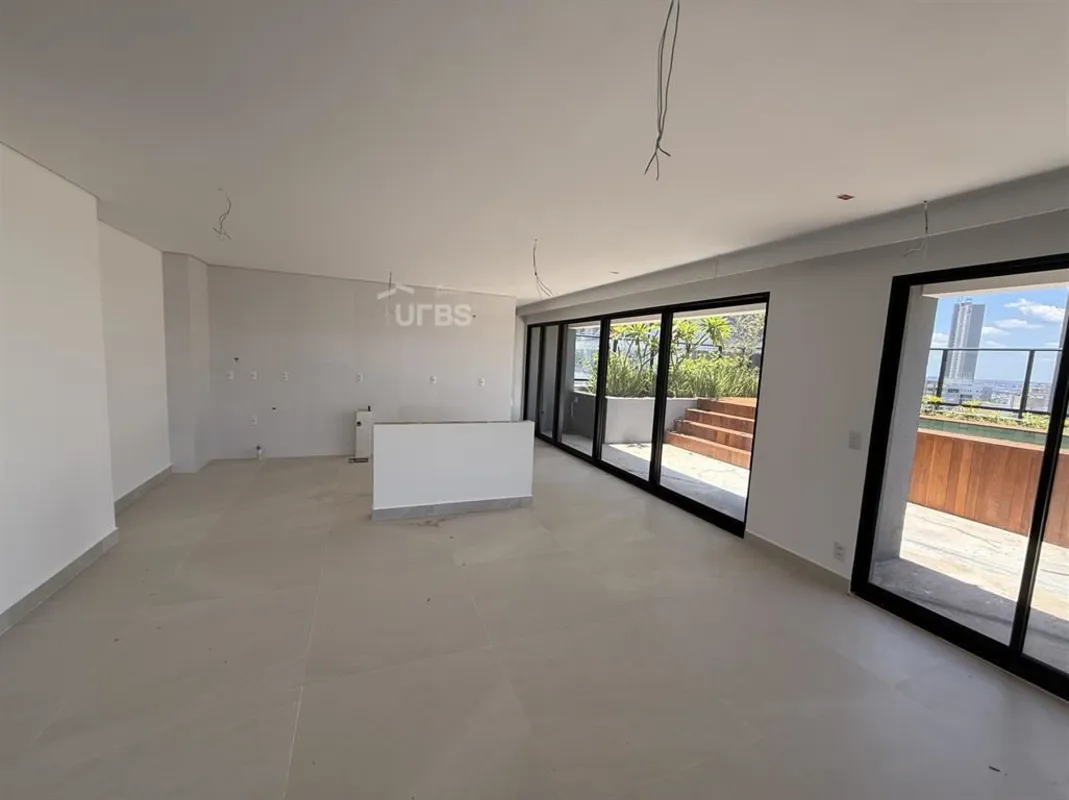 COD U-0029182 - Apartamento penthouse no Gyro Vaca Brava com 232 m2 sendo 2 suít...
