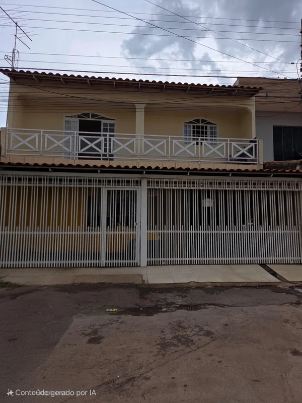EXCELENTE SOBRADOQNP 30 4 QUARTOS SENDO UM SUITEEXCELENTE LOCALIZAÇÃO.ACEITO FIN...