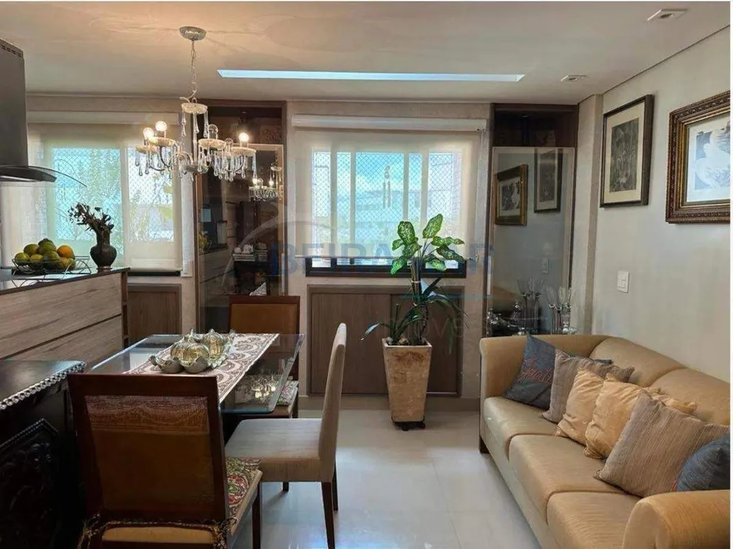 Seja bem-vindo ao seu novo refúgio de sofisticação no Lago Norte. Este apartamen...