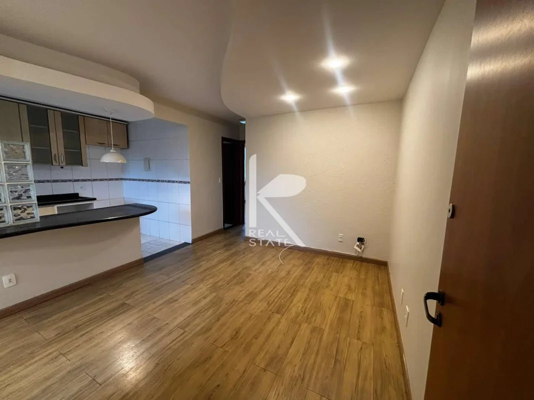 Apartamento com 62m² de area privativa, 2º andar, nascente, vazado, composto de ...