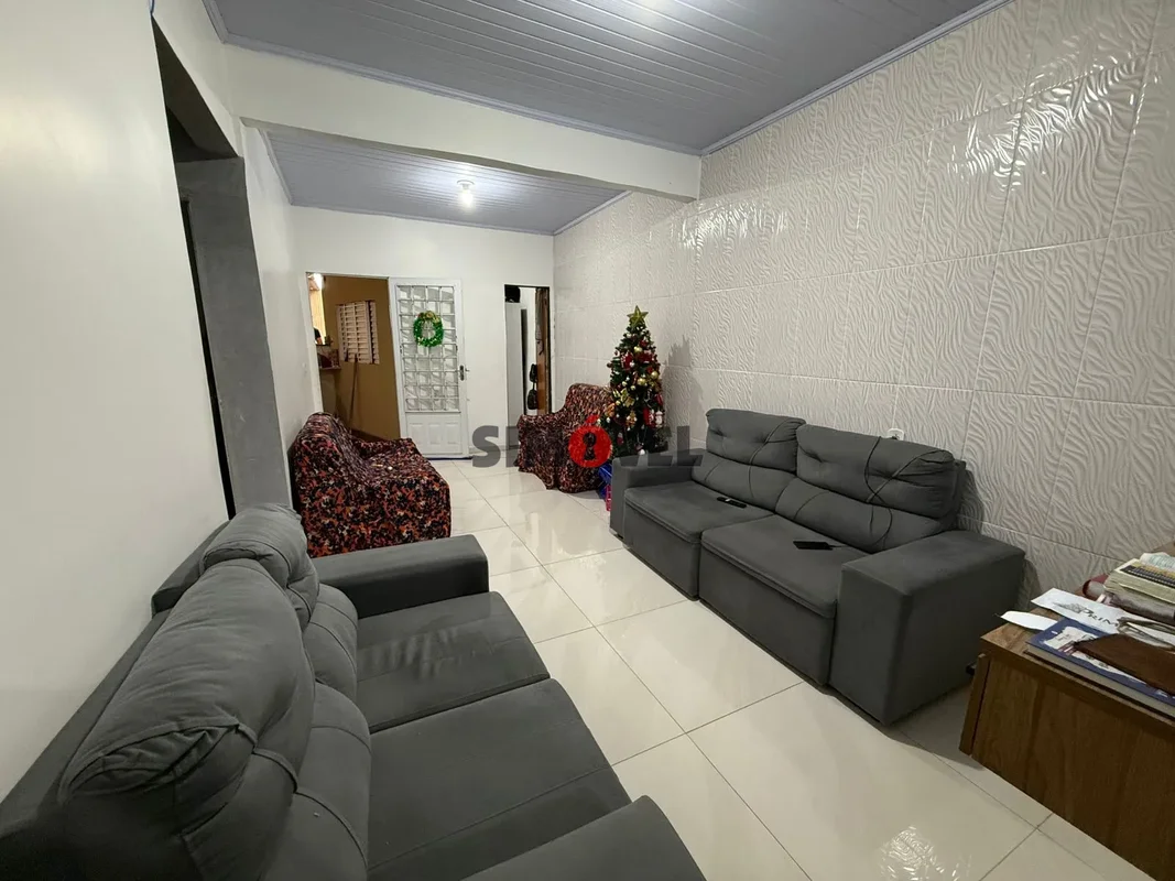 150m², 4 qtos, suíte, piscina, churrasqueira, à venda por R$ 370.000 Aceita Fina...
