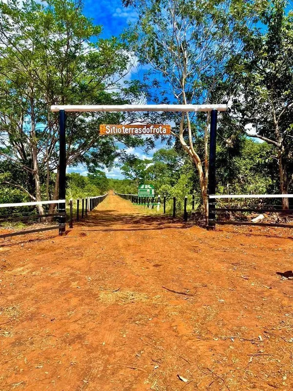 Chácara PirenópolisSão 2 chácaras de 20.000m² cada uma Cada chácara R$ 600.000,0...