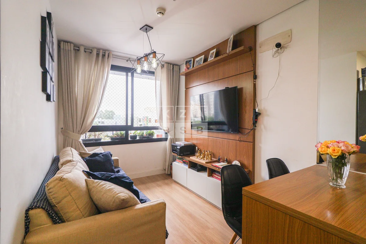 Com 48 m² muito bem aproveitados, este apartamento transmite uma sensação imedia...