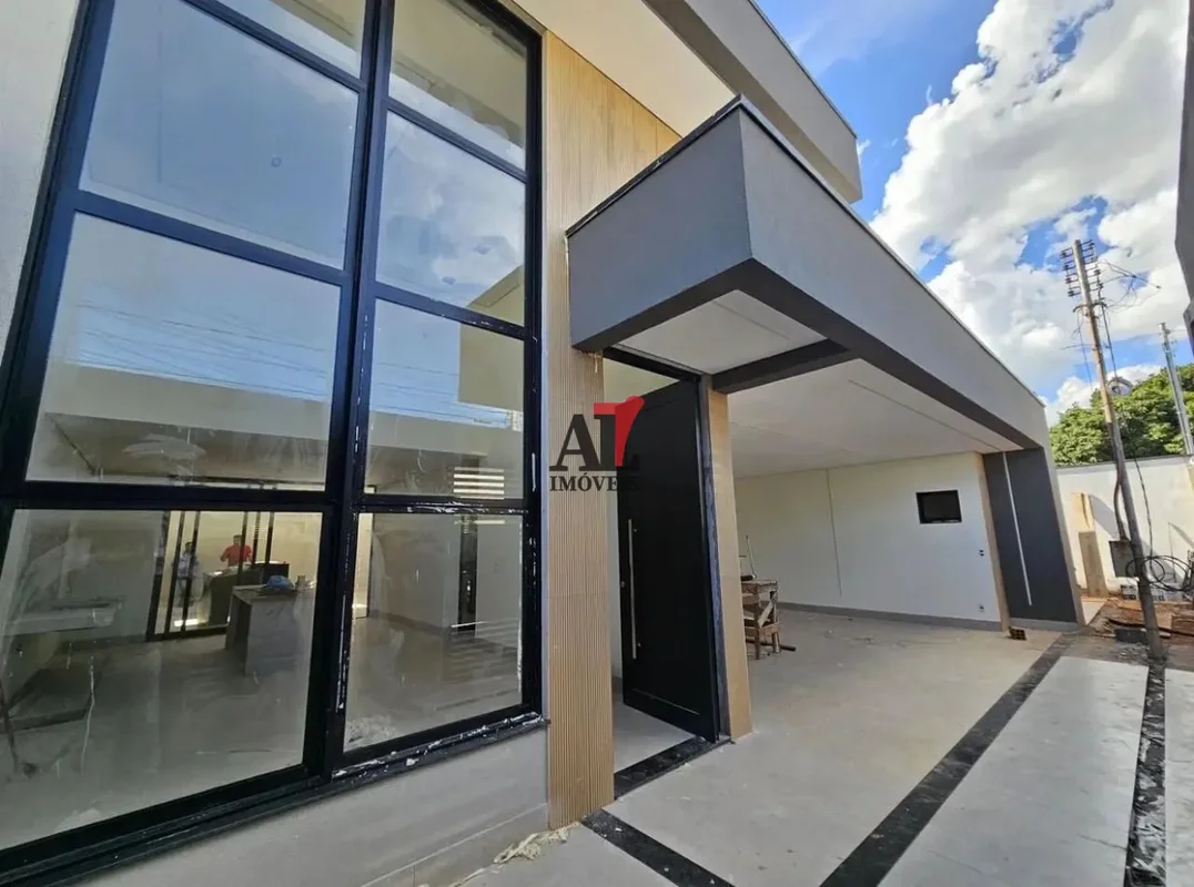 CASA MODERNA DE ALTO PADRÃO LOCALIZADA NO SETOR TRADICIONAL NORTE, PLANALTINA/DF...