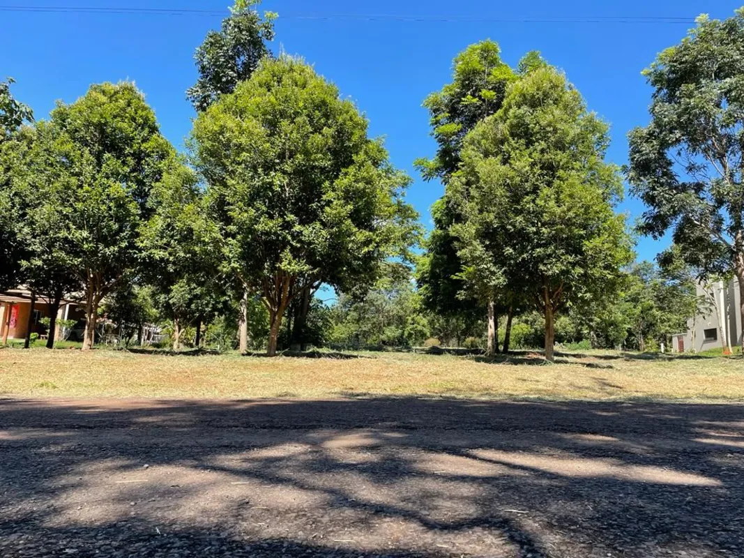 Excelente lote no Ecovila Santa Branca, com 2.704,19 m² Infraestrutura de lazer ...