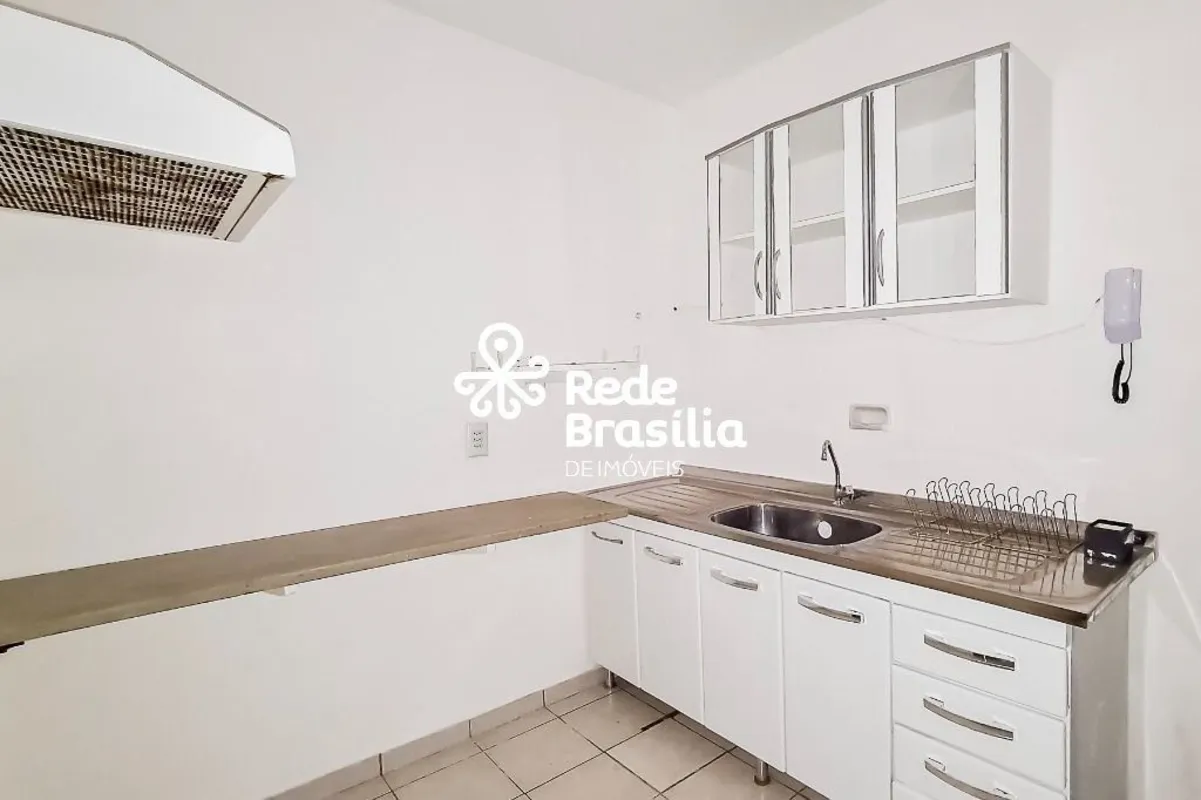SQS 415 - Asa Sul - Documentação em ordem. Desocupado, chave na mão!Apartamento ...