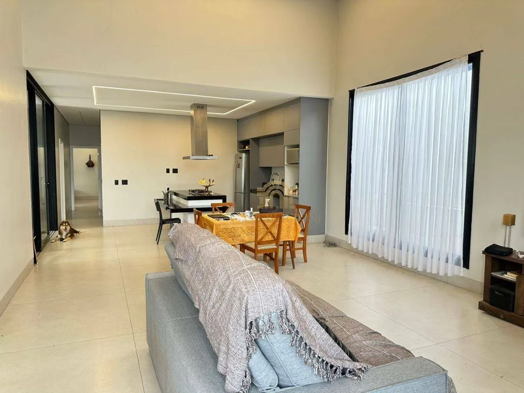 CASA EM CONDOMÍNIO ARNIQUEIRA 432M² 3 SUÍTES FINO ACABAMENTO ÁREA DE LAZER CHURR...