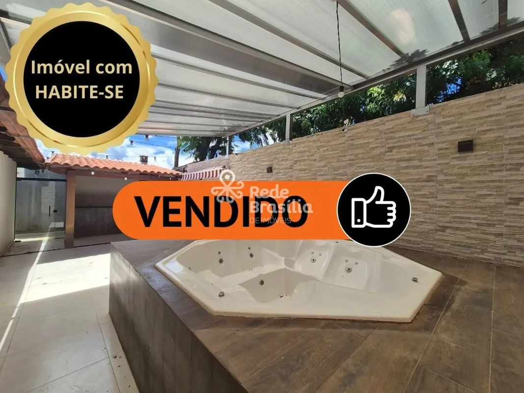 Casa à venda no Condomínio Morada de Deus - AMOBB.Aceita financiamento e FGTS!Re...