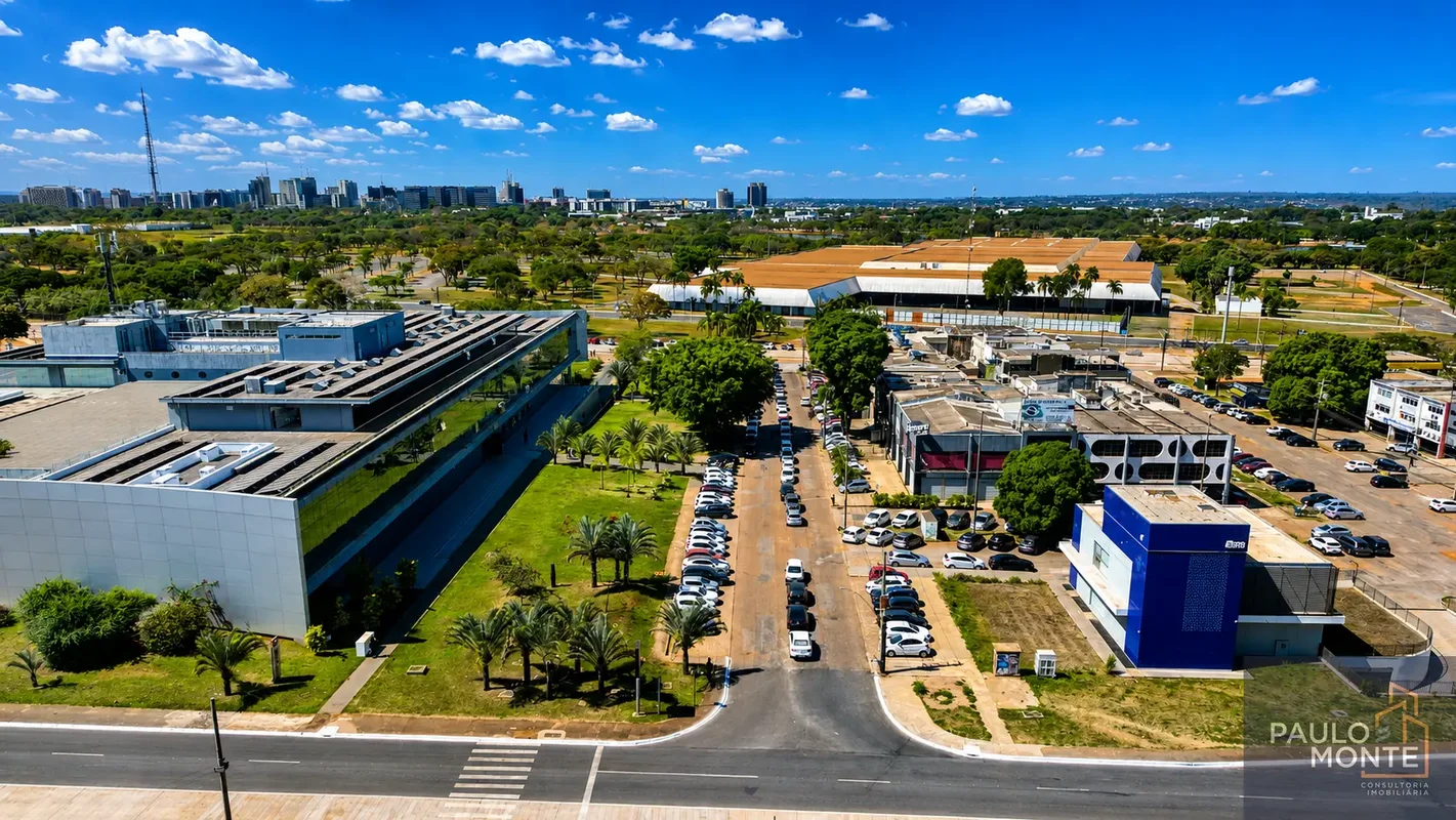 PRÉDIO COMERCIAL À VENDA – SIG | ALTA RENTABILIDADELocalização privilegiada no S...