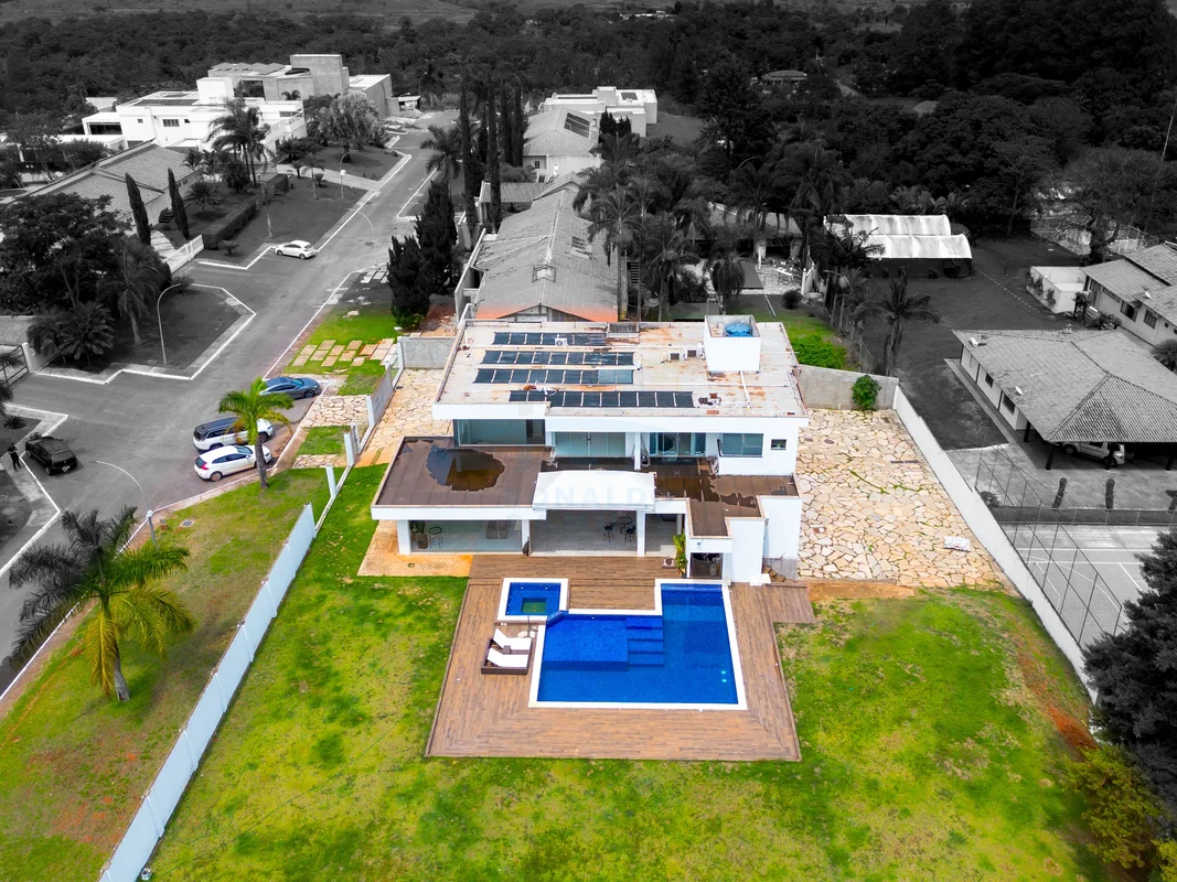 Oportunidade única no Park Way Quadra 12 – luxo, espaço e preço imbatível!?? Ape...