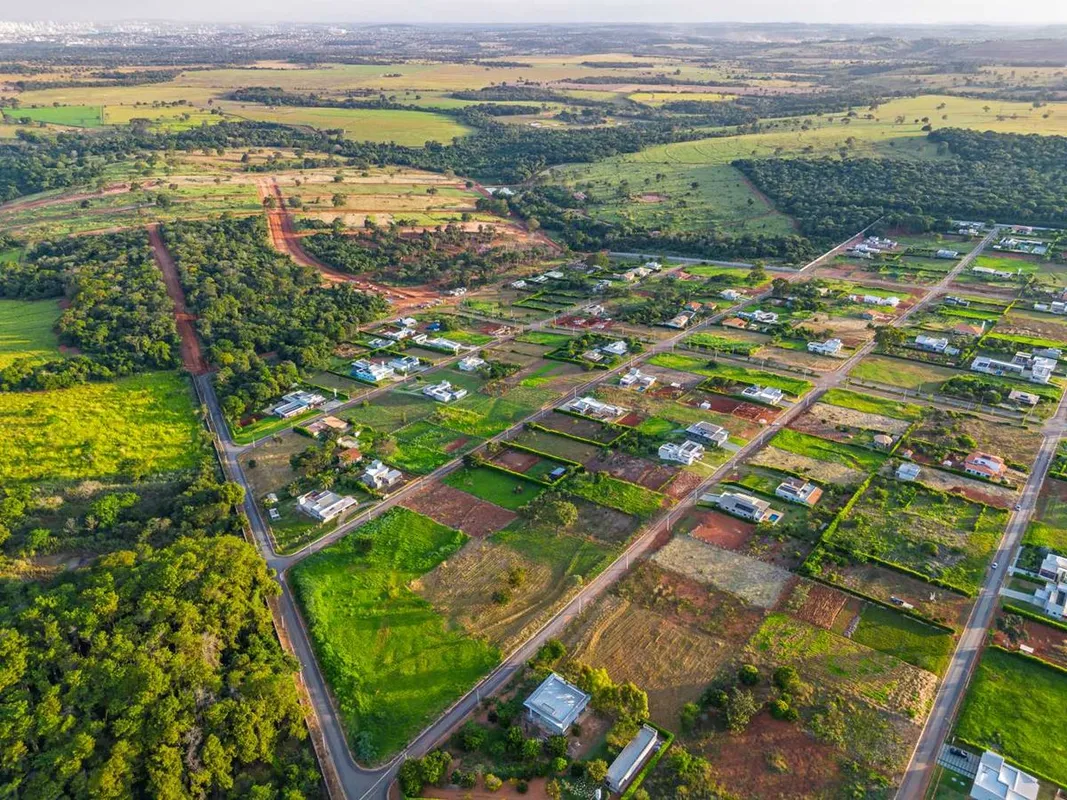 Condomínio Estância do Bosque com lotes a partir de 1.206 m² com condição especi...