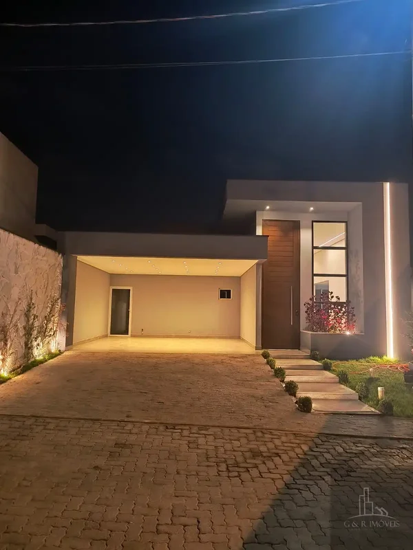 [14:17, 13/01/2026] Gabriel Lima: Casa à venda – Alto padrãoLote de 370 m², com ...