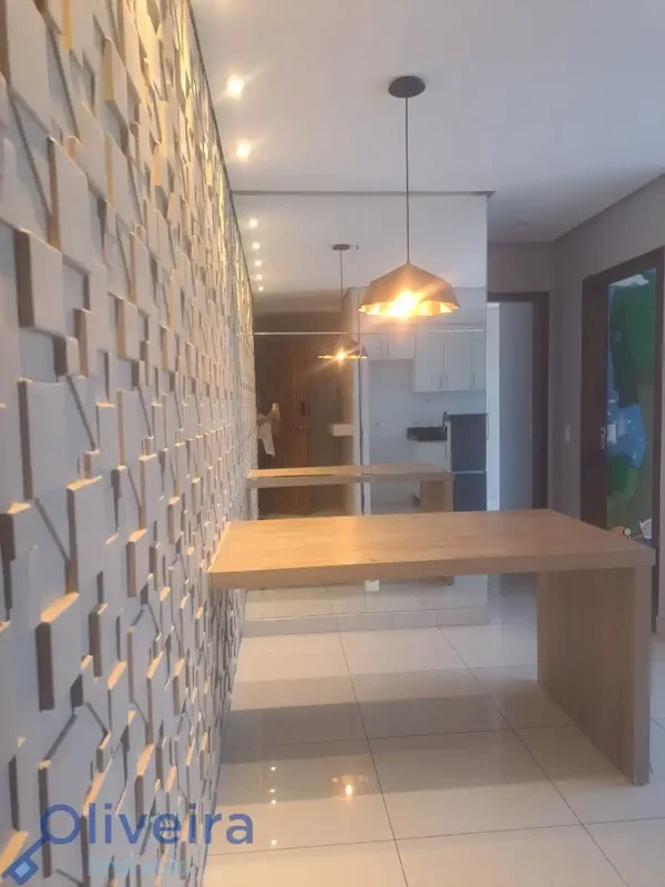 Conheça este aconchegante apartamento no Residencial Mondrian, localizado na CNB...